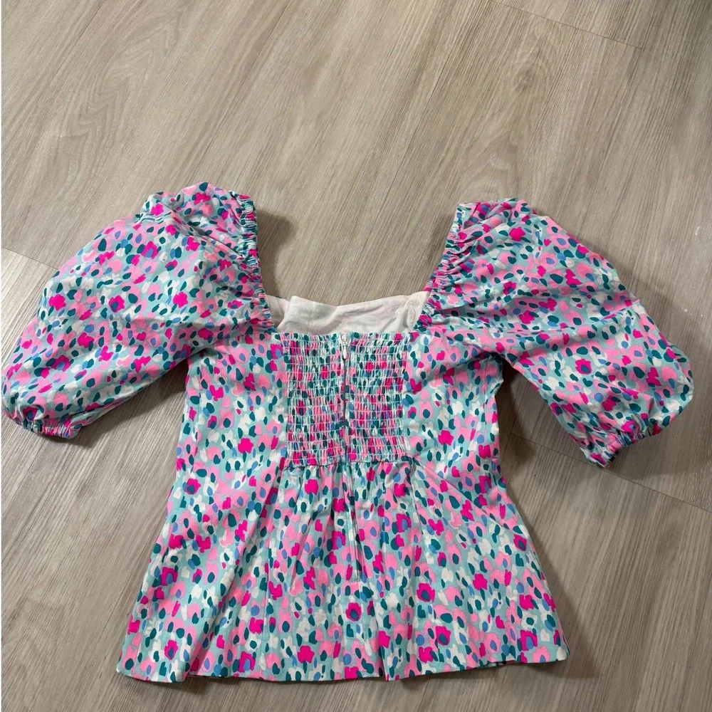 Lilly Pulitzer Pink Blue Puff Sleeve Square Neck Smocked Back Top Size 0